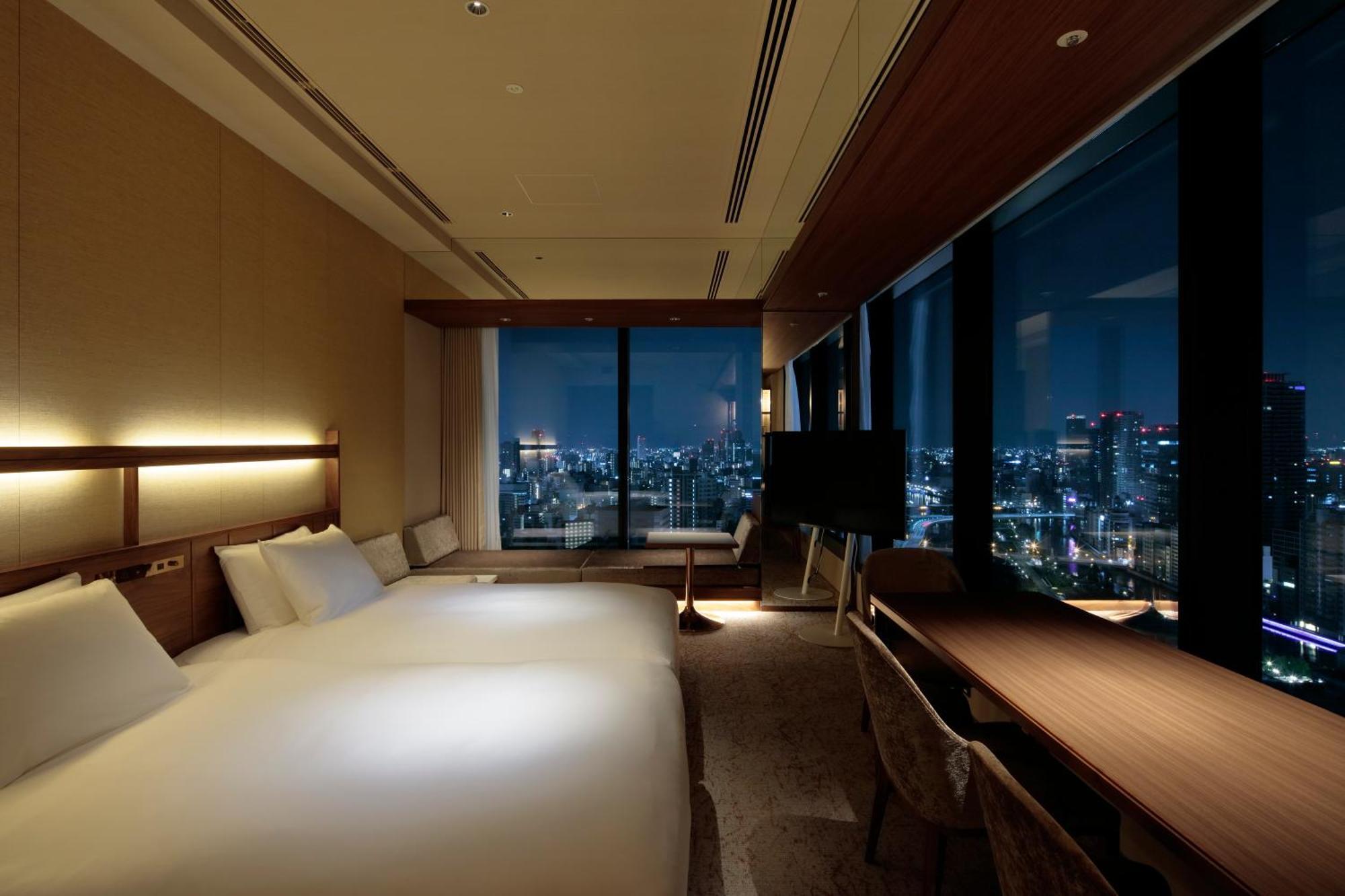 Candeo Hotels Osaka The Tower Quarto foto A room at the hotel