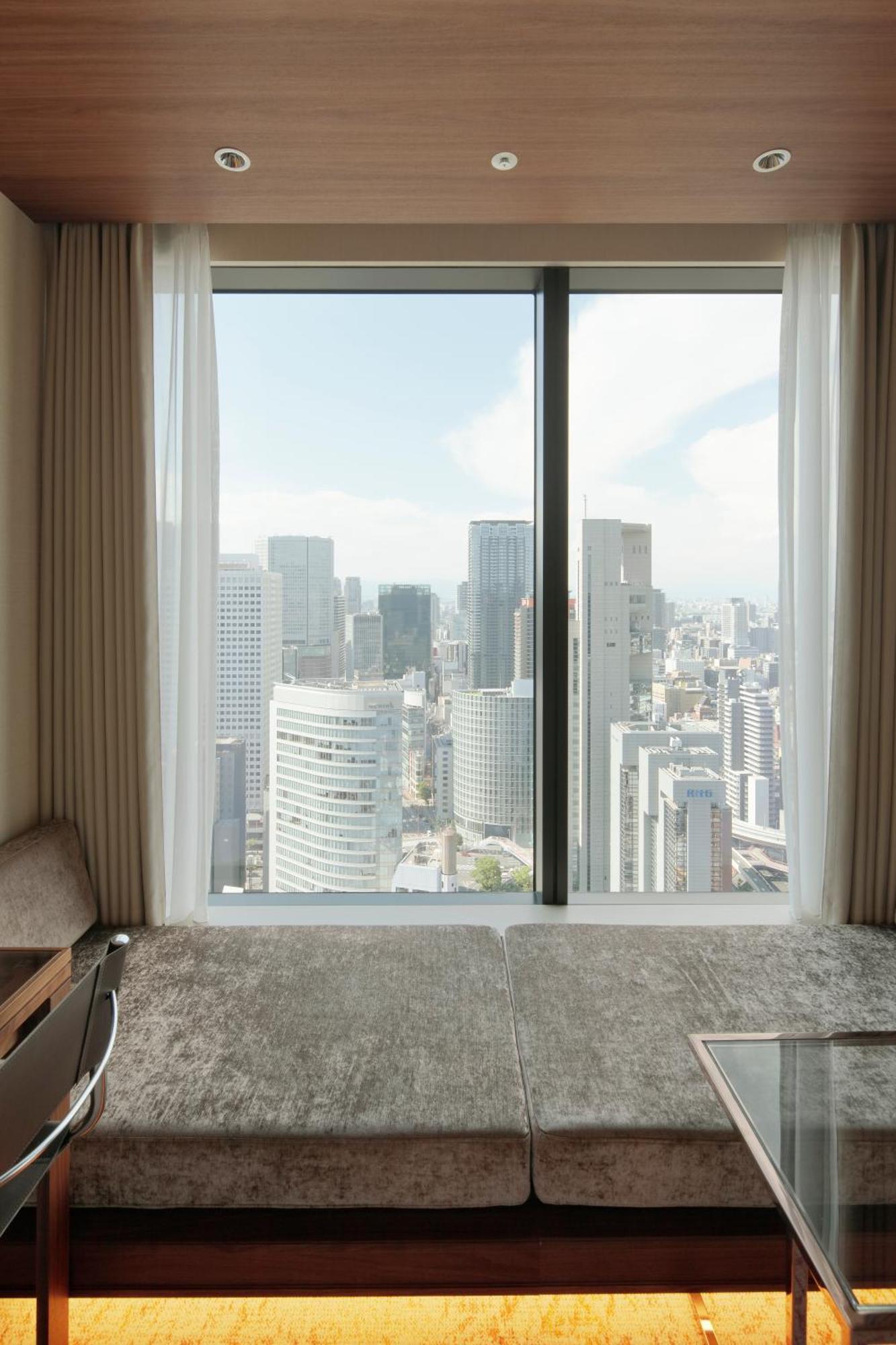 Candeo Hotels Osaka The Tower Quarto foto View from a room